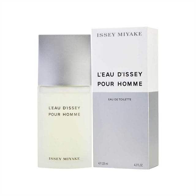 Una de las fragancias que no pasan de moda, el "L'eau D'issey Pour Homme".