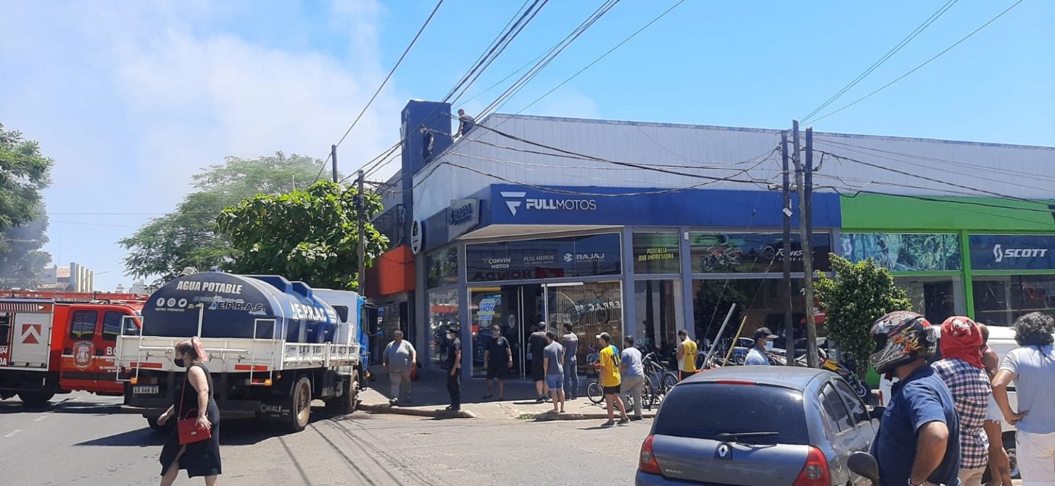 Incendio en una armería en Posadas .