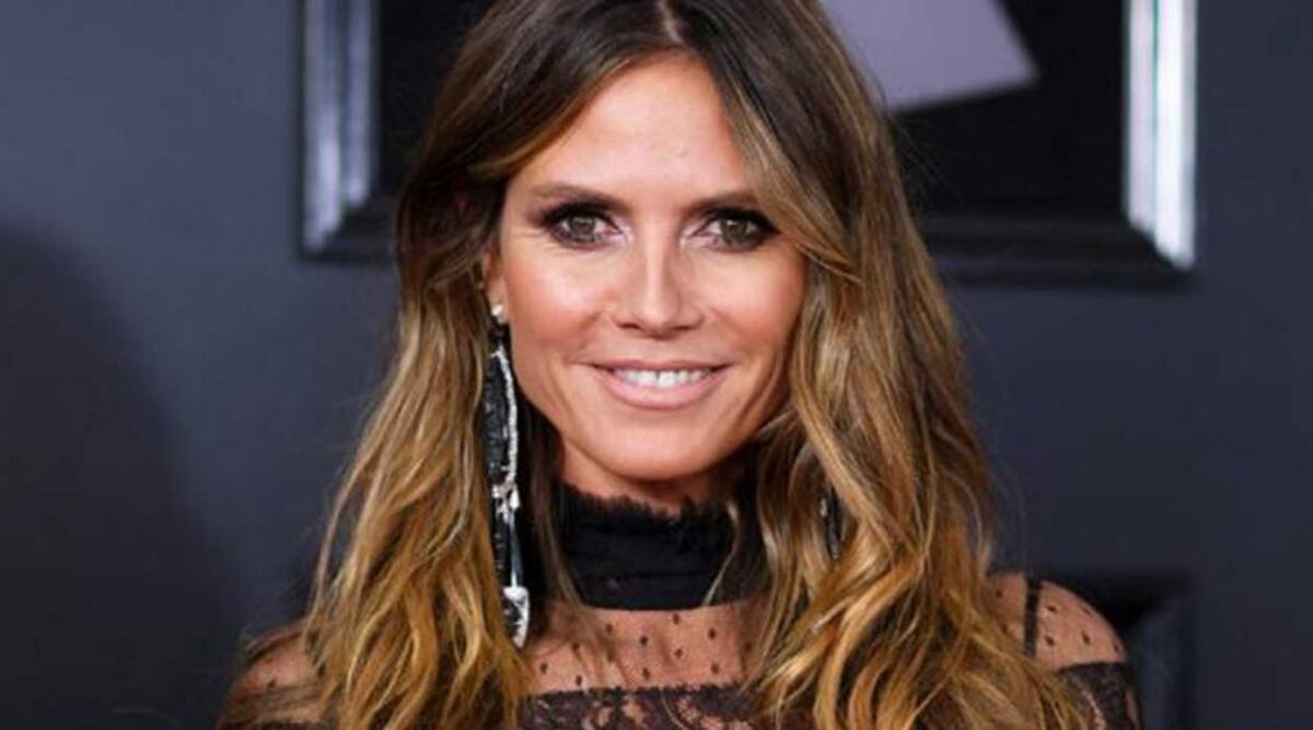Heidi Klum aprovechó el calor y posó con transparencias y mucha piel