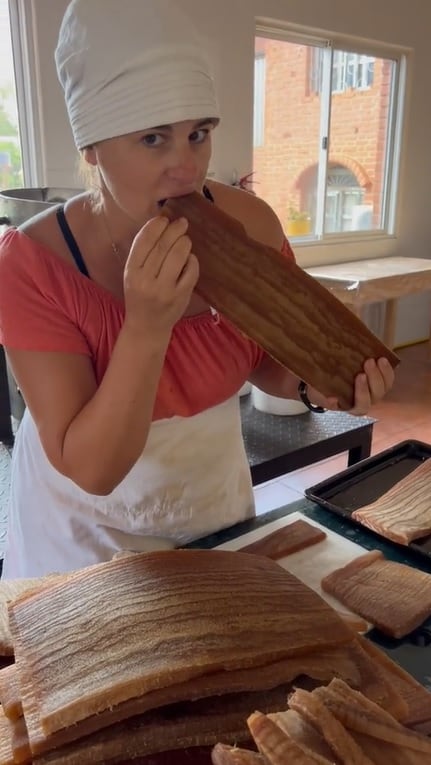 Mostró cómo es la carne de madera comestible y fue viral en TikTok