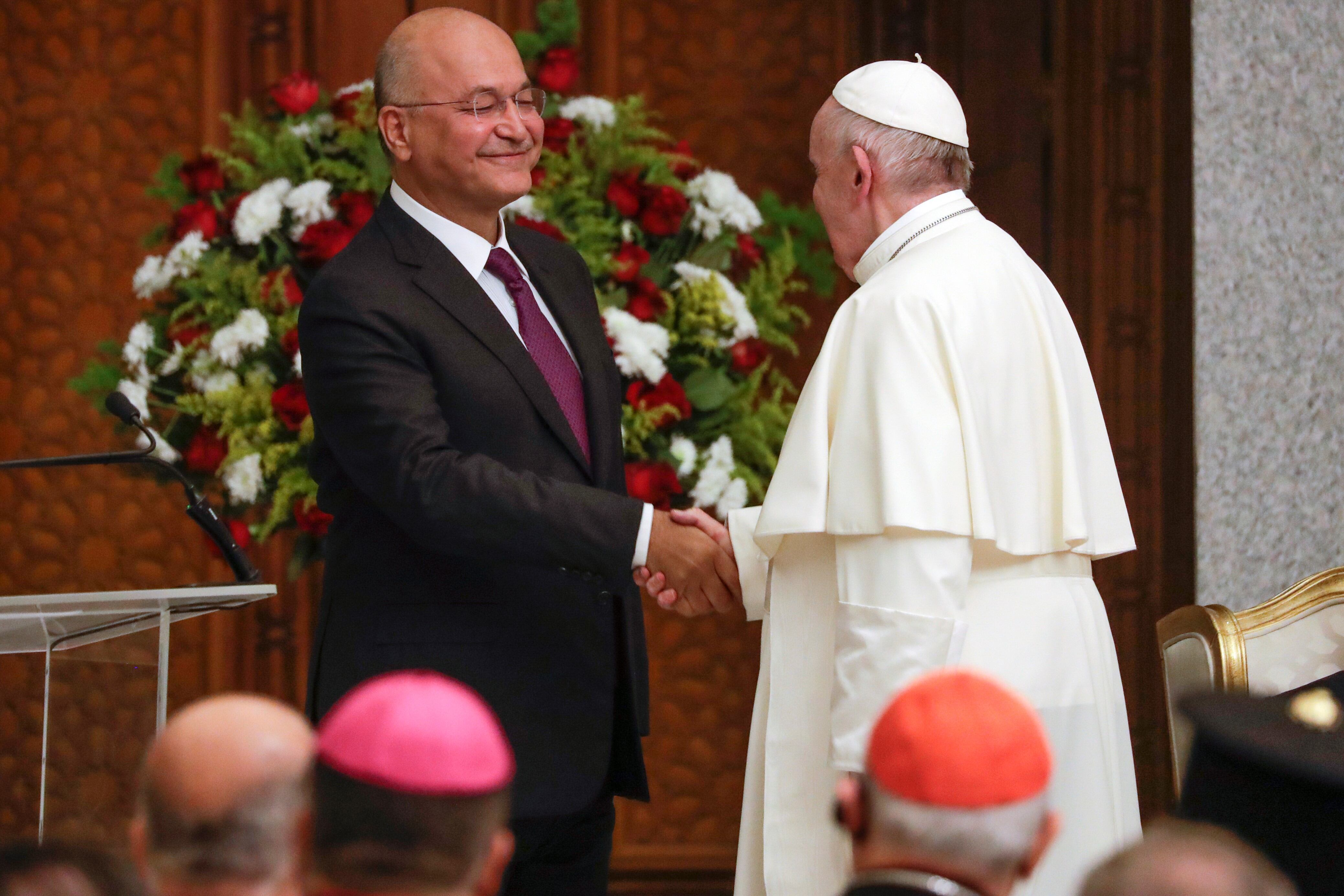 El papa Francisco llegó a Irak, país que nunca había sido visitado por un Sumo Pontífice. (AFP)