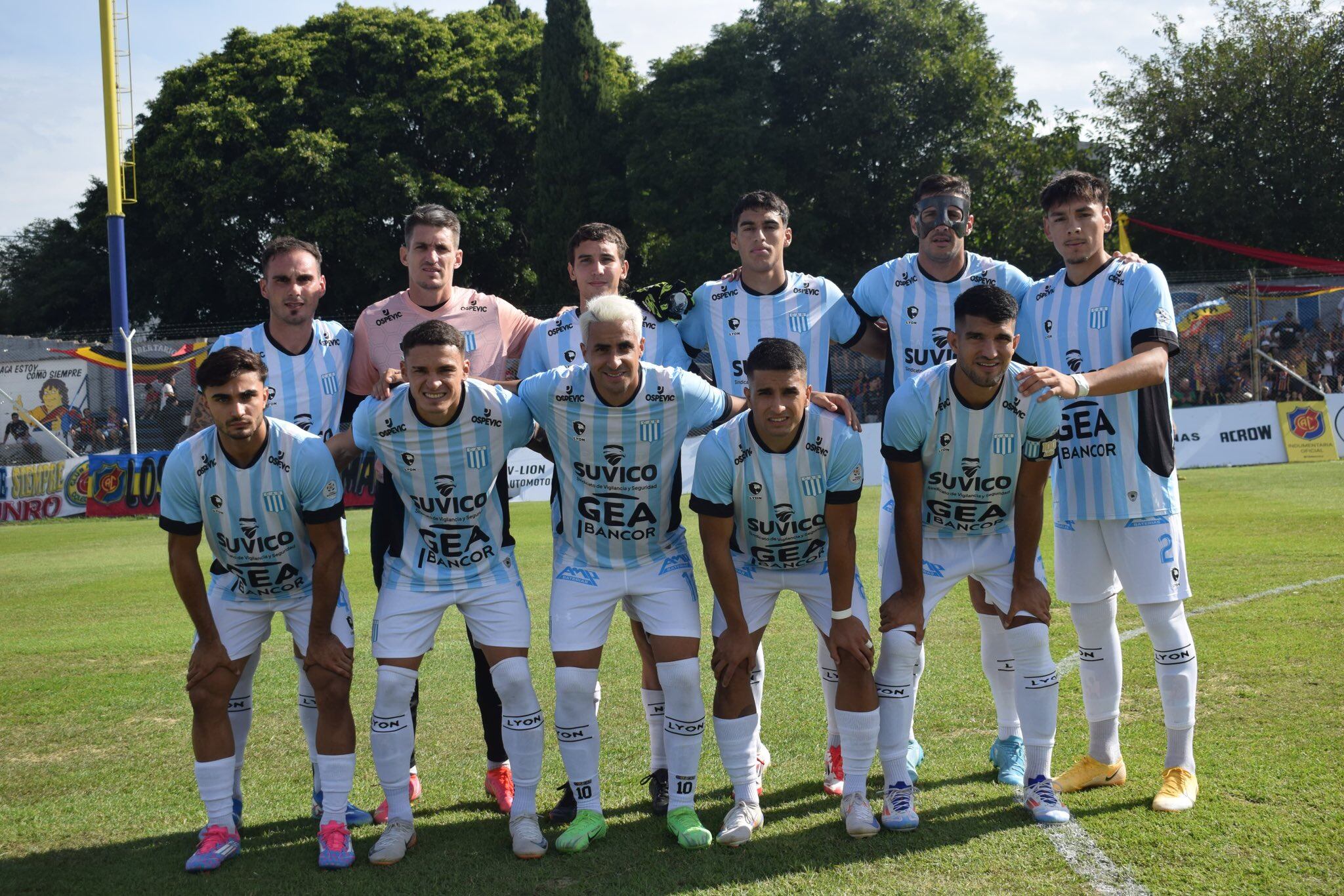 Racing de Nueva Italia, visitando a Colegiales, por la Primera Nacional. (Prensa Racing)