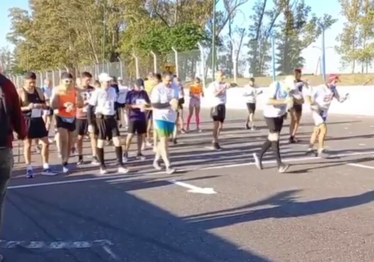 Juan Púa se quedó con los 21 K presenciales en el Autódromo