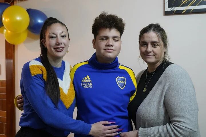 El chico de 12 años recibió saludos de jugadores Xeneizes