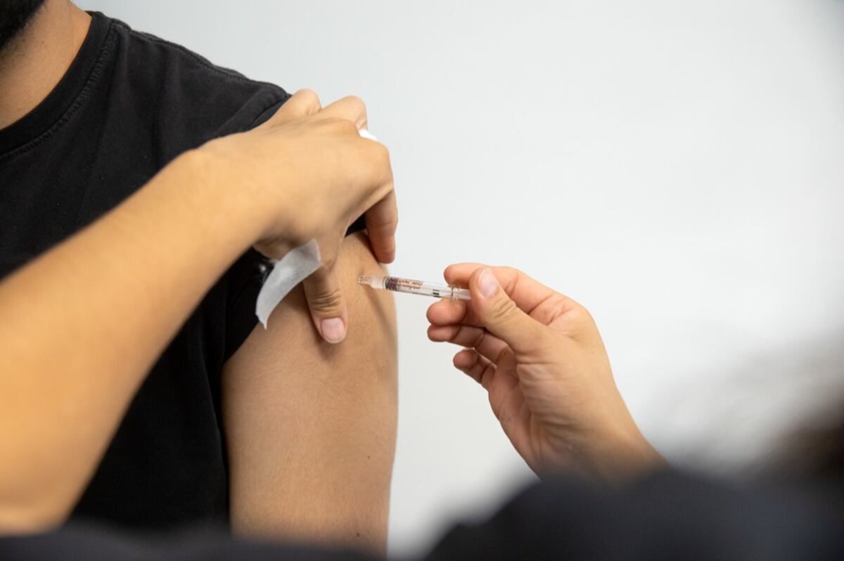 Vacuna contra el dengue en Córdoba: dónde se consigue y qué prepagas la cubren