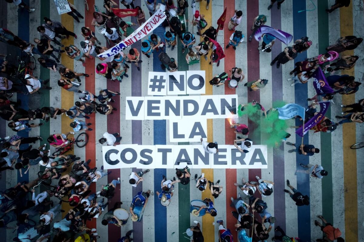 Organizaciones se movilizan en la Legislatura contra del proyecto “privatizador” en Costa Salguero