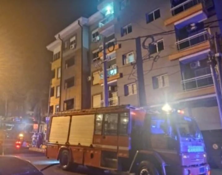 Incendio consumió un departamento en Oberá.