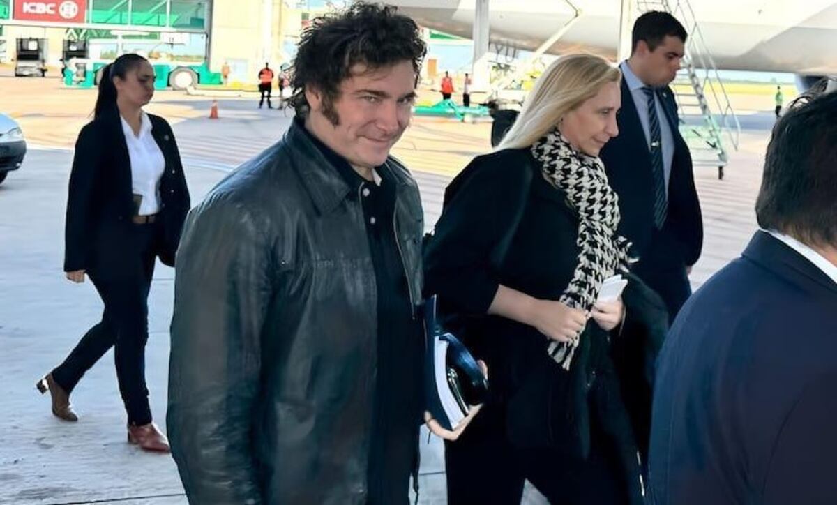 Milei regresó al país tras su gira en Davos, que desde el Gobierno calificaron como “sensacional”