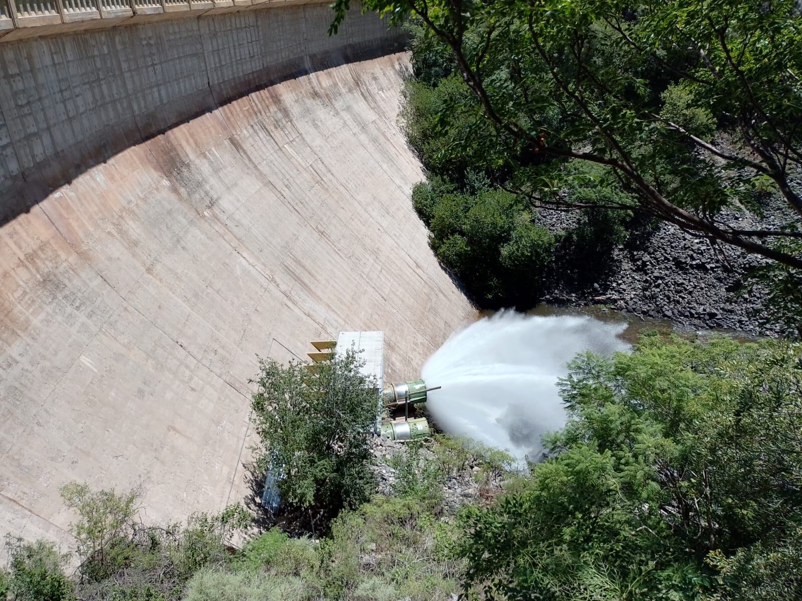 El nivel del agua llegó al embudo.