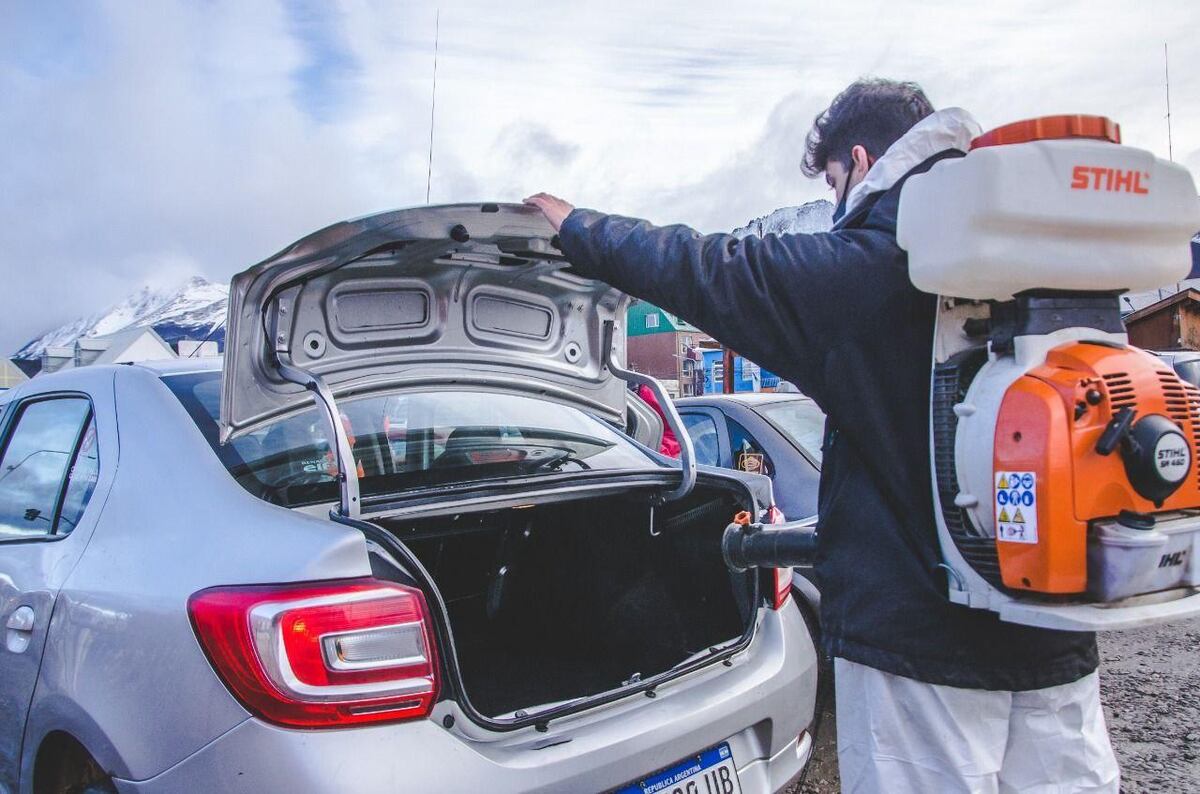 Ushuaia: el Municipio realizó una jornada de fiscalización de taxis y remises