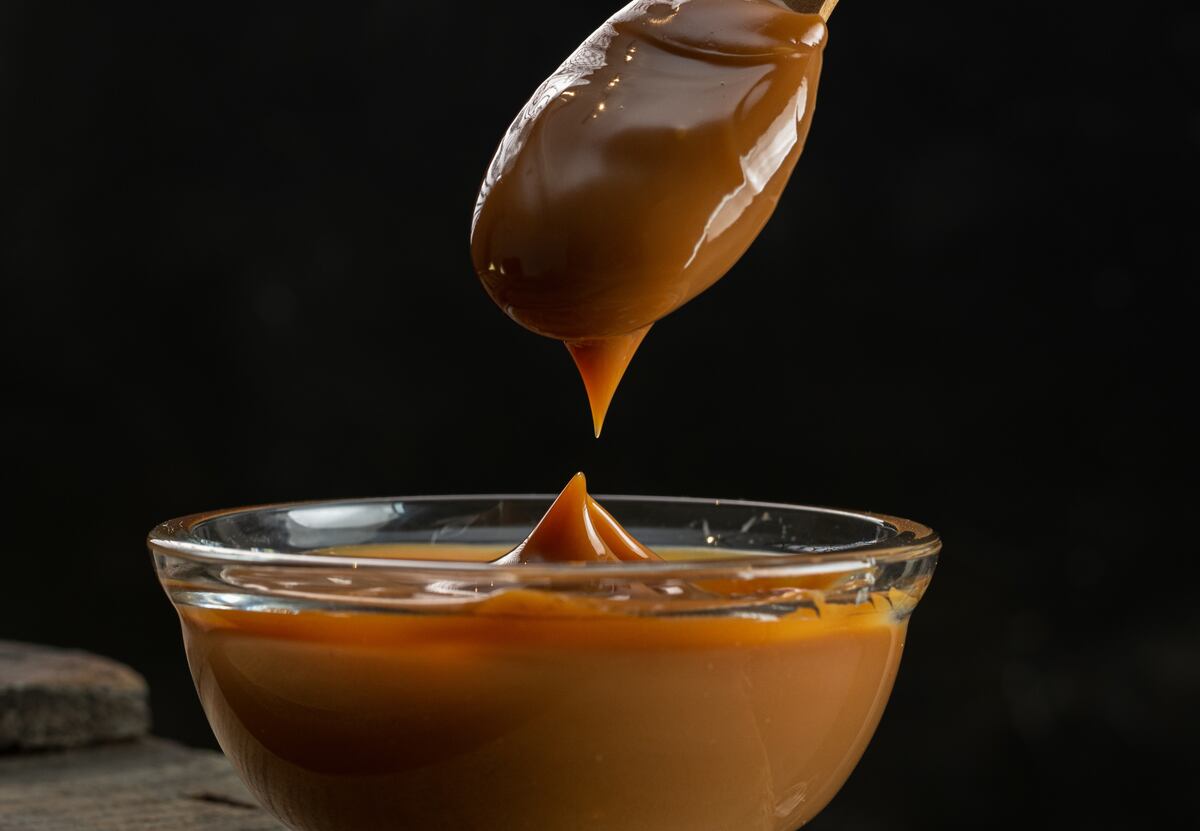 Cómo hacer dulce de leche casero sin azúcar ni lactosa: receta súper fácil y con solo 5 ingredientes