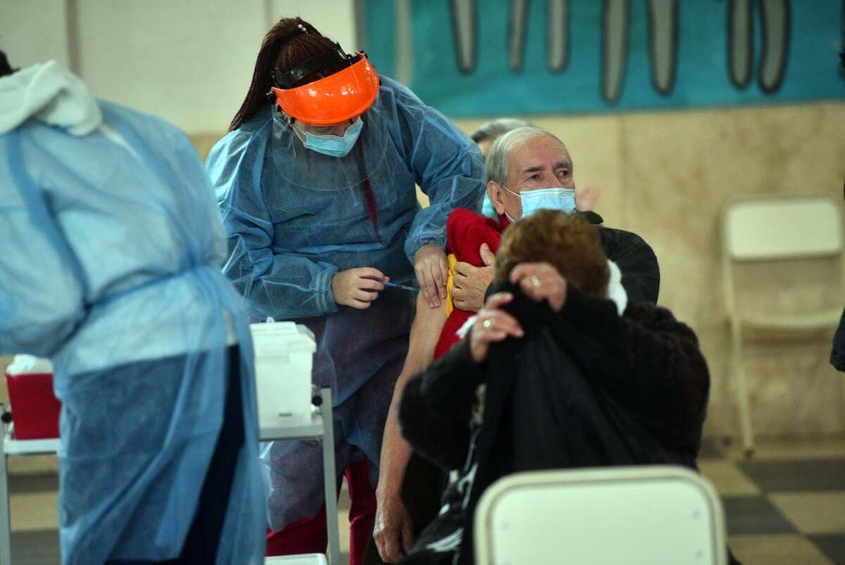 Vacunación en Córdoba: 14.046 personas fueron inoculadas este martes