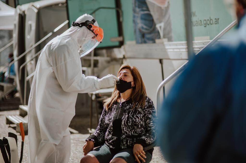 La Municipalidad de Ushuaia, a través del área de Salud, llevó adelante la primera campaña de testeo intensivo de posibles casos de coronavirus, en lo que es un cambio de metodología en relación al programa DetectAR.