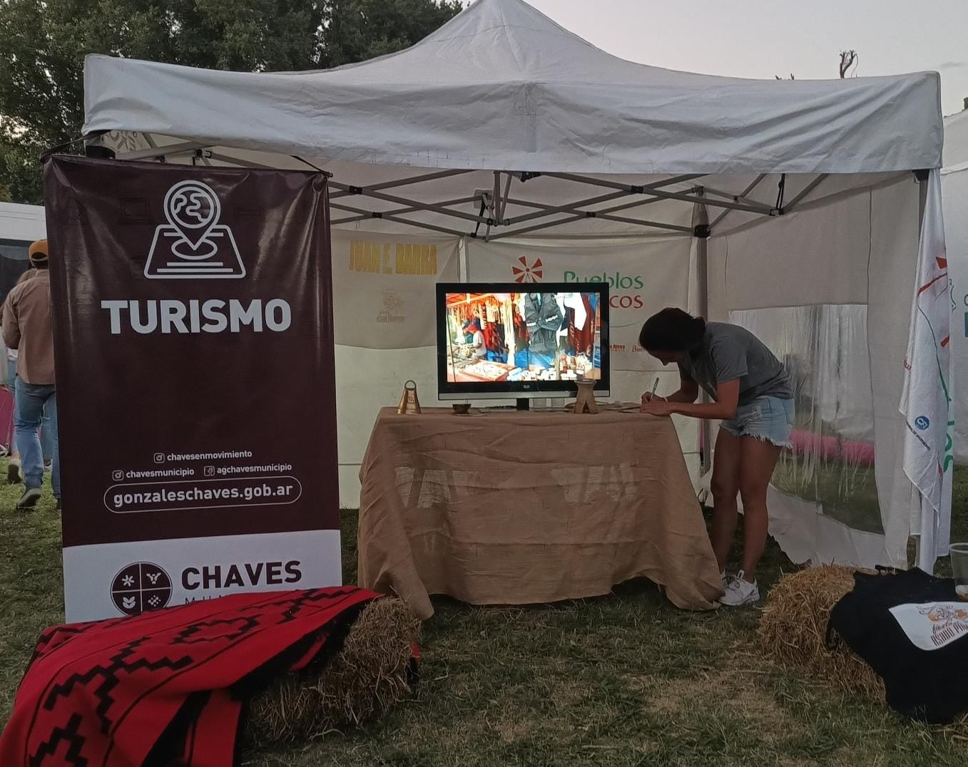 Gonzales Chaves promociónó la Fiesta Provincial del Asado Pampeano