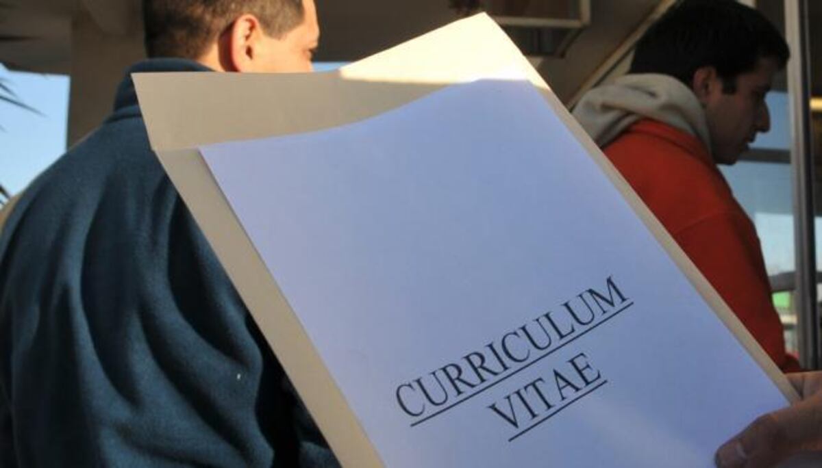 Realizan taller guía para elaboración de curriculum vitae y búsqueda de empleo