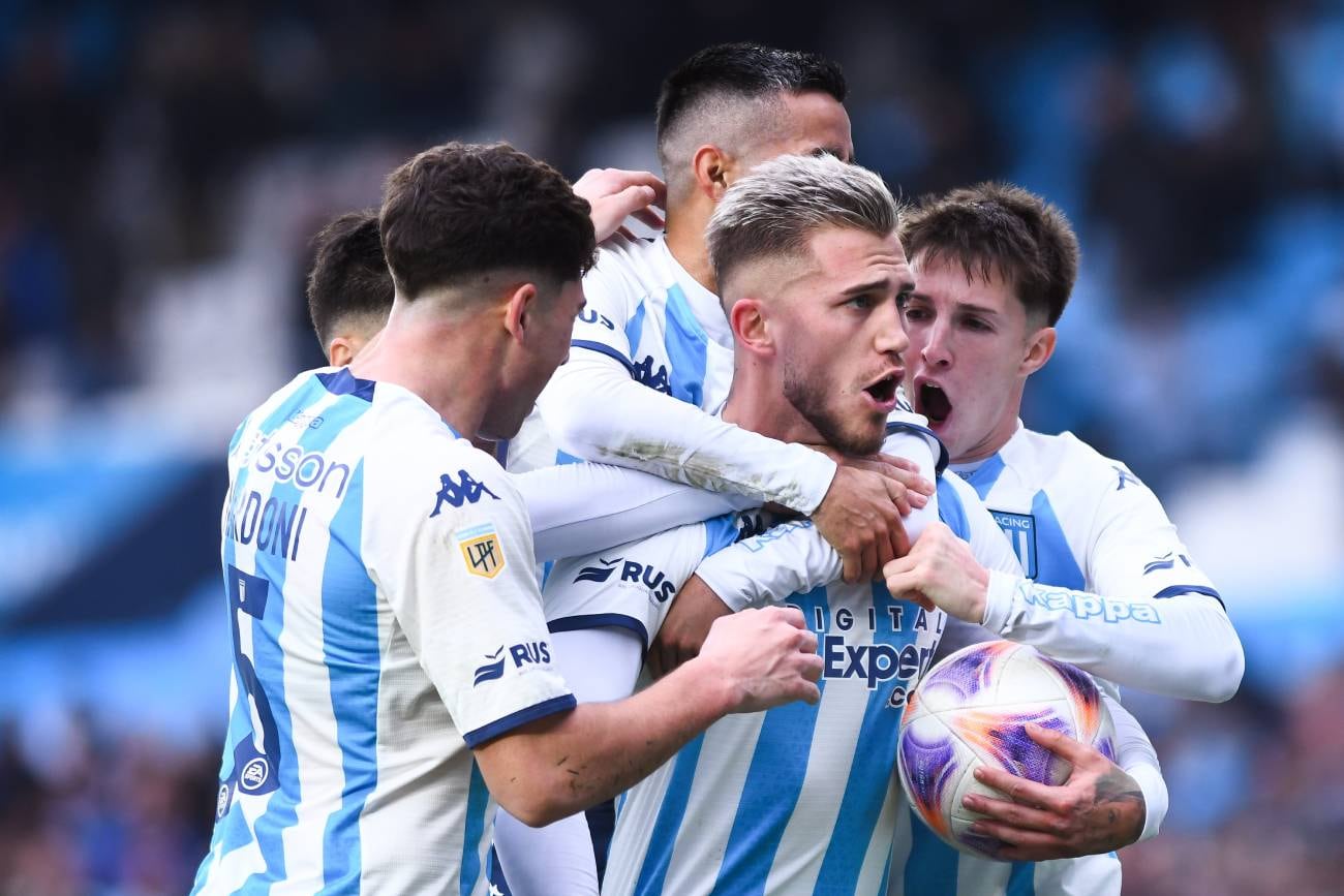 Racing espera más refuerzos en medio de fuertes salidas (Prensa Racing)