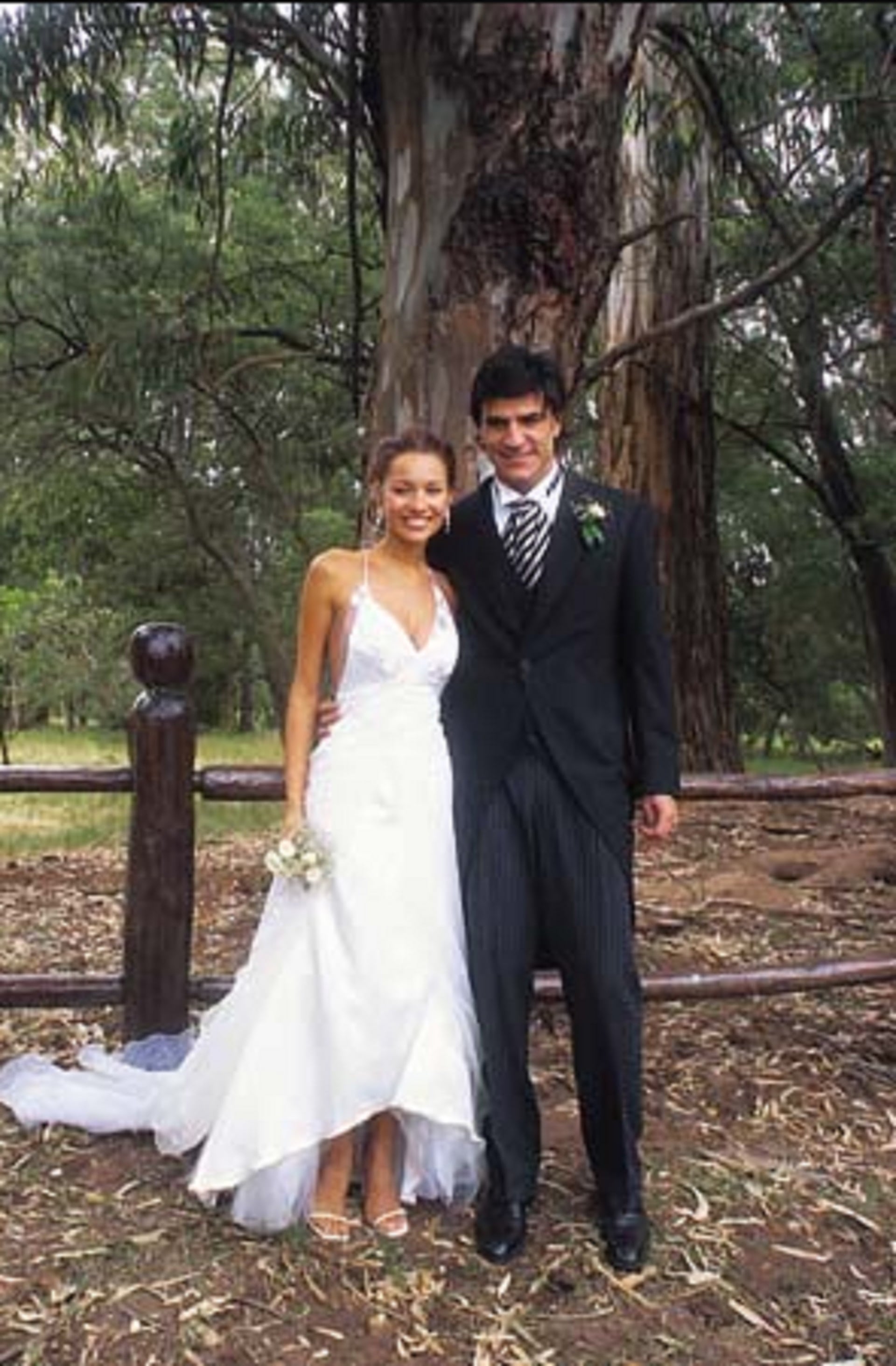 Martín Barrantes y Pampita en su casamiento