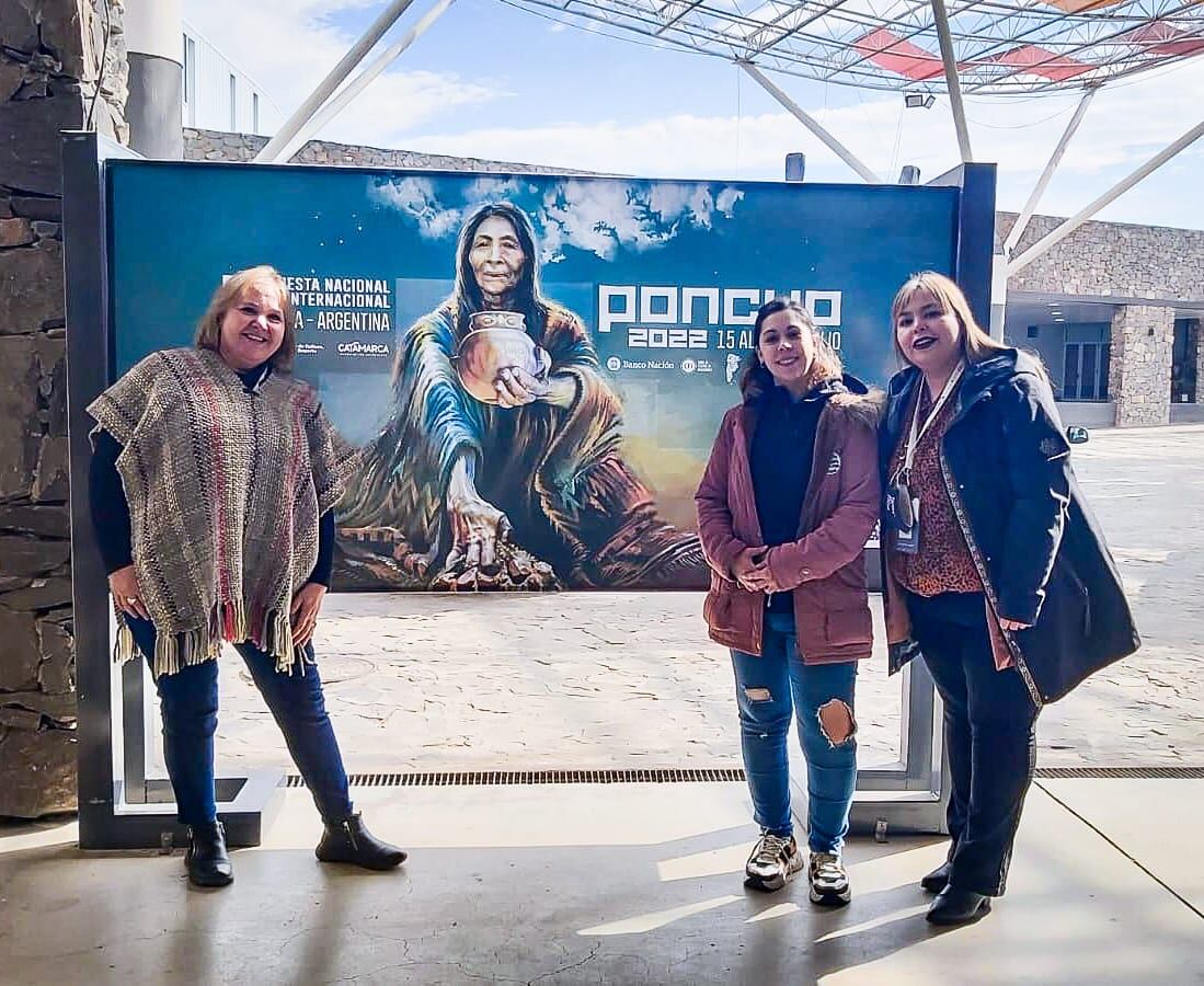 Emprendedoras fueguinas participan en la Fiesta Nacional del poncho en Catamarca