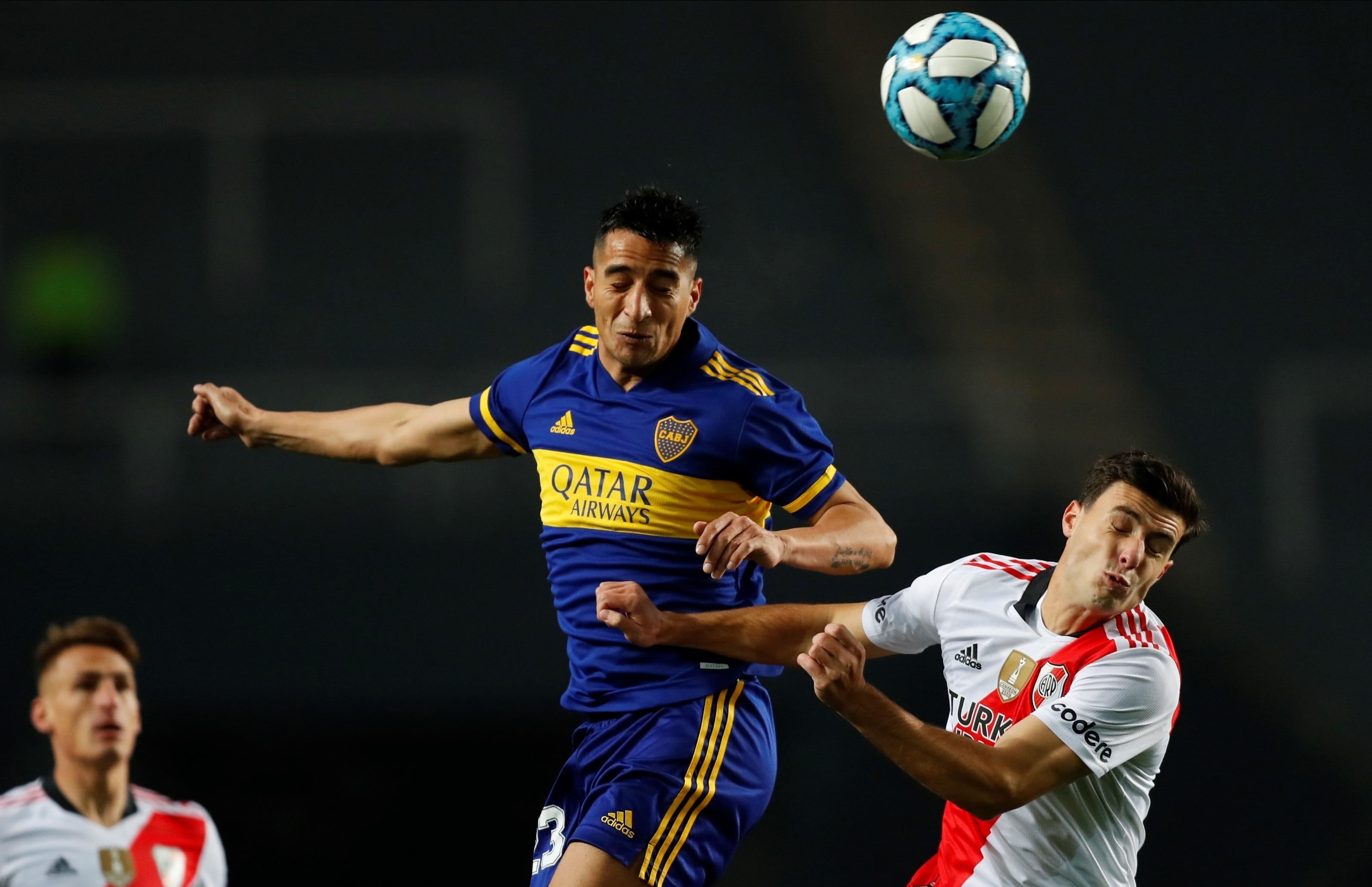 River y Boca se enfrentan en el estadio Ciudad de La Plata por la Copa Argentina.