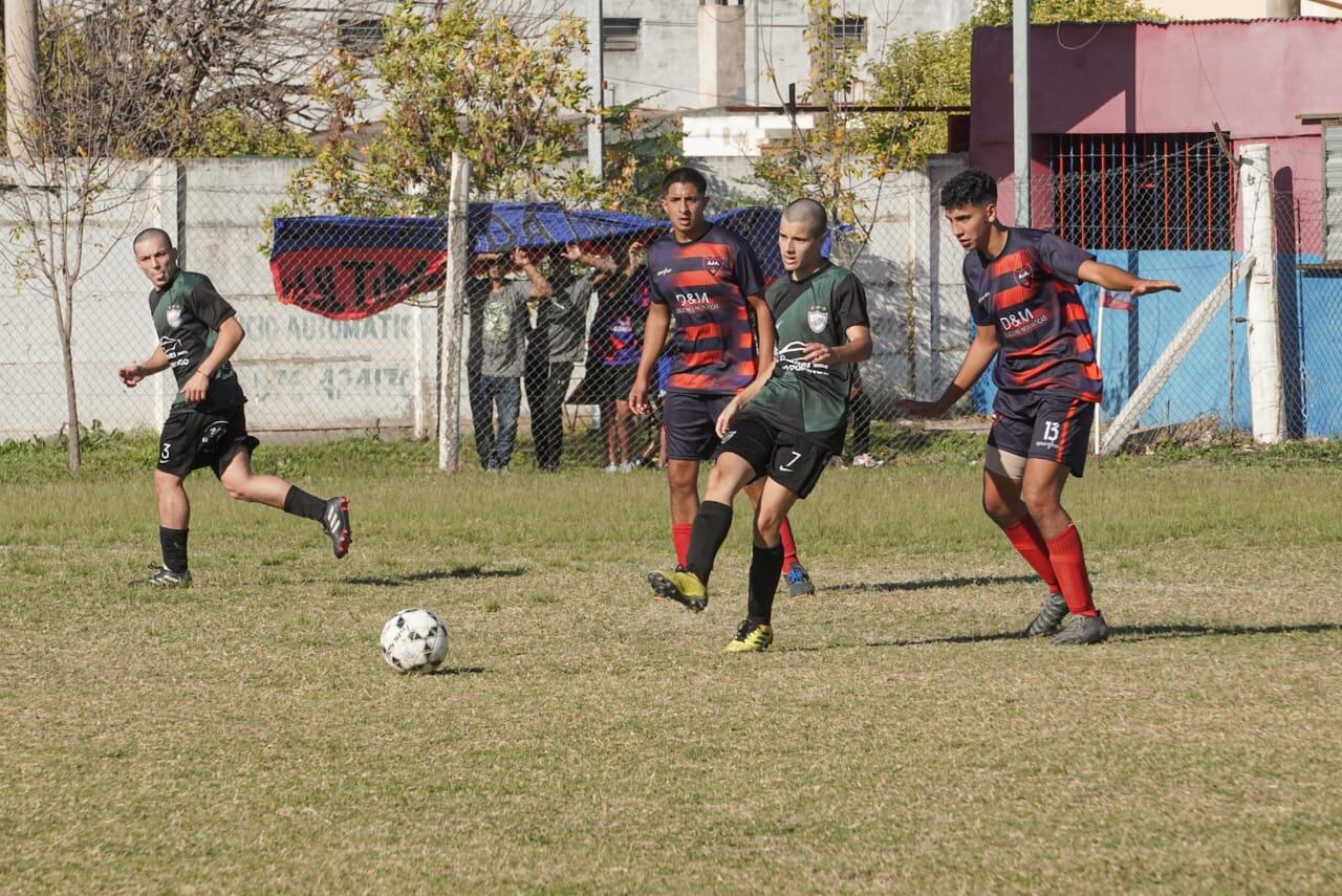 Fútbol El Sportivo 24 de Septiembre vs. Santiago Temple