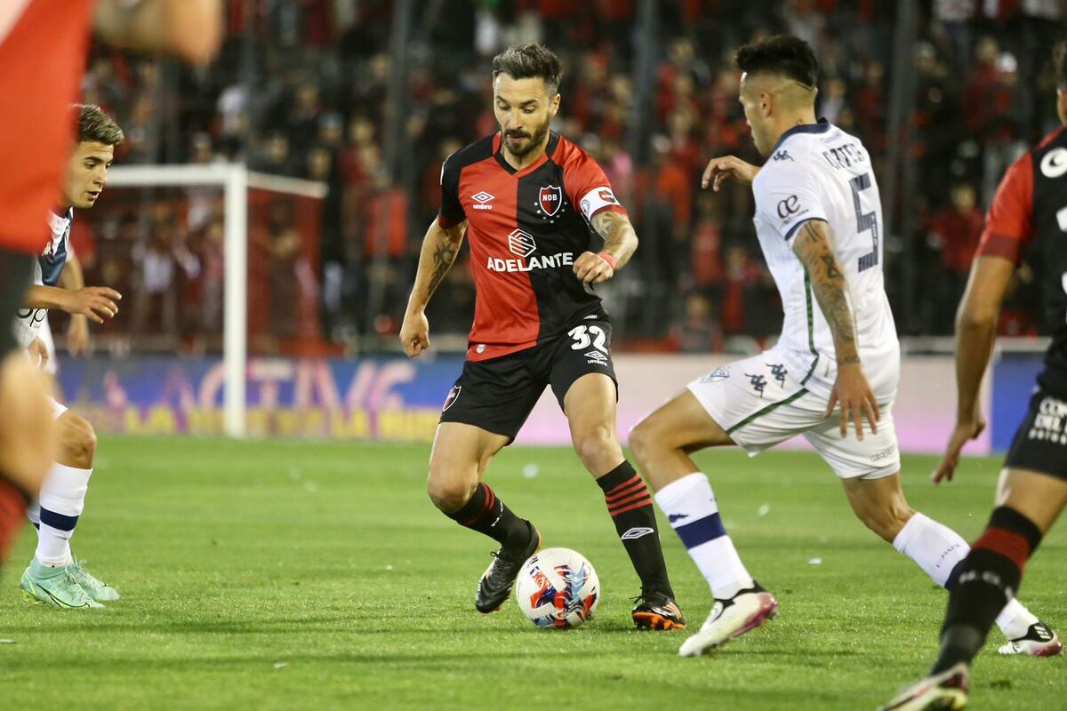 Newell’s cayó por 2 a 1 ante Vélez en el Parque Independencia