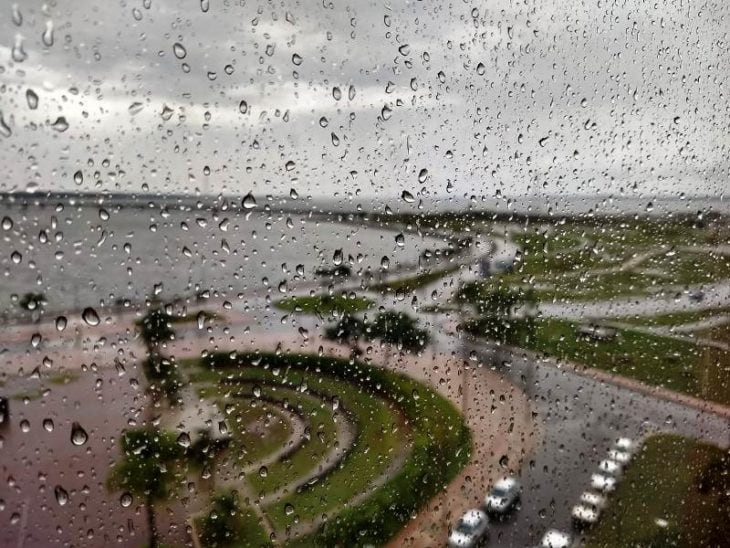 Inundaciones en Posadas tras la tormenta de ayer