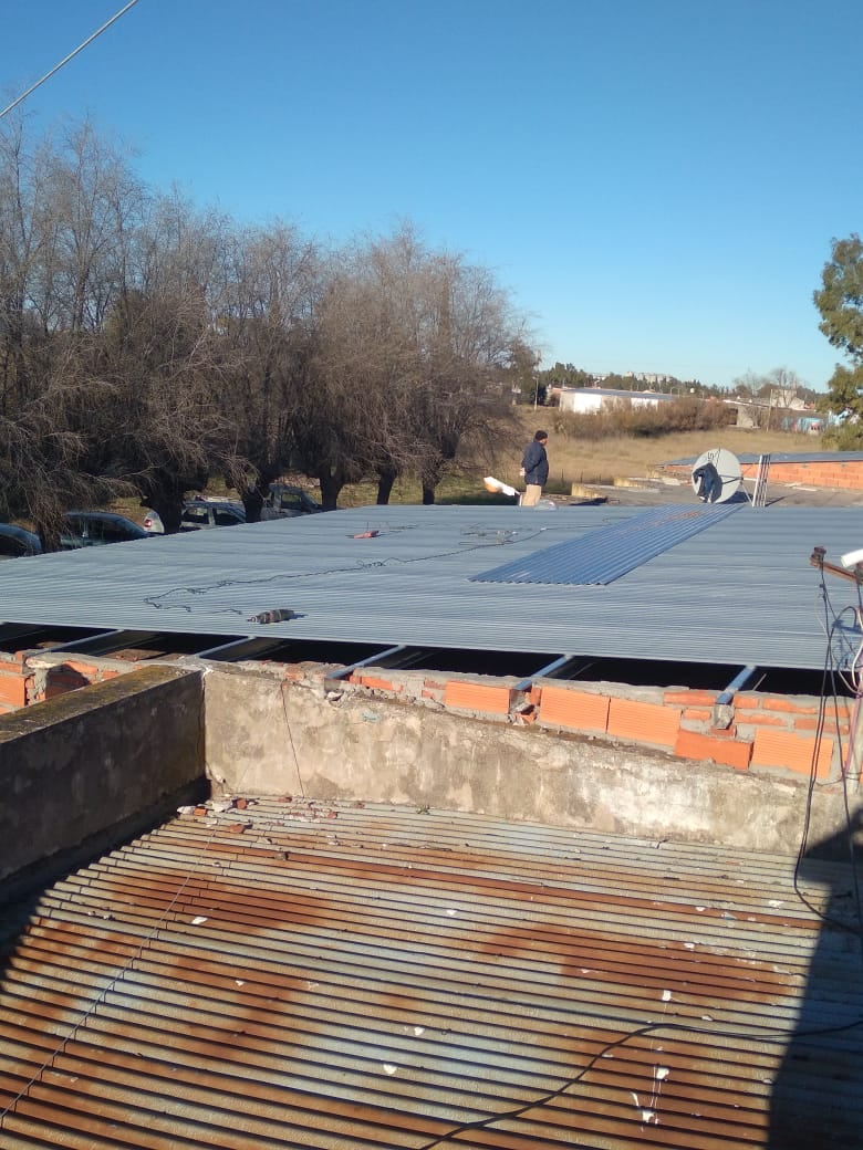 recambio del techo del Centro de Entrenamiento de la Policía de la Provincia de Buenos Aires