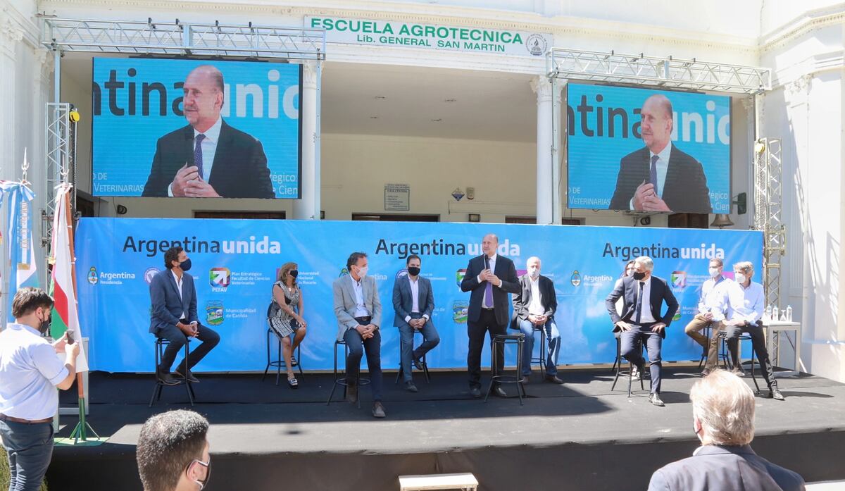 Invertirán 600 millones de pesos en obras de infraestructura para la UNR