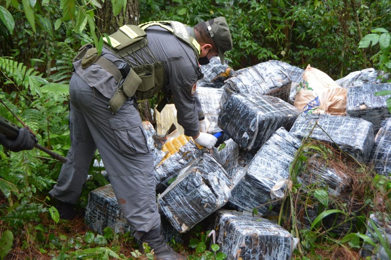 Secuestraron marihuana en Colonia Mado.