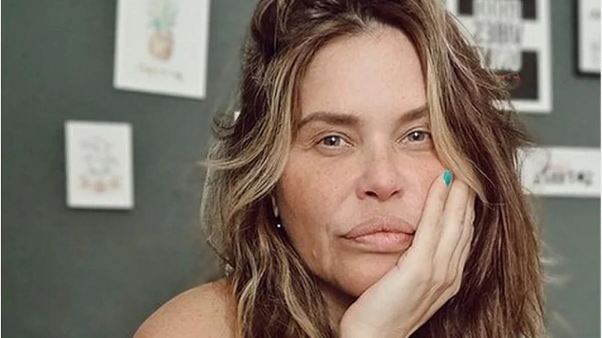 Nazarena Vélez se mostró en microbikini y levantó la temperatura: “No me importa nada”