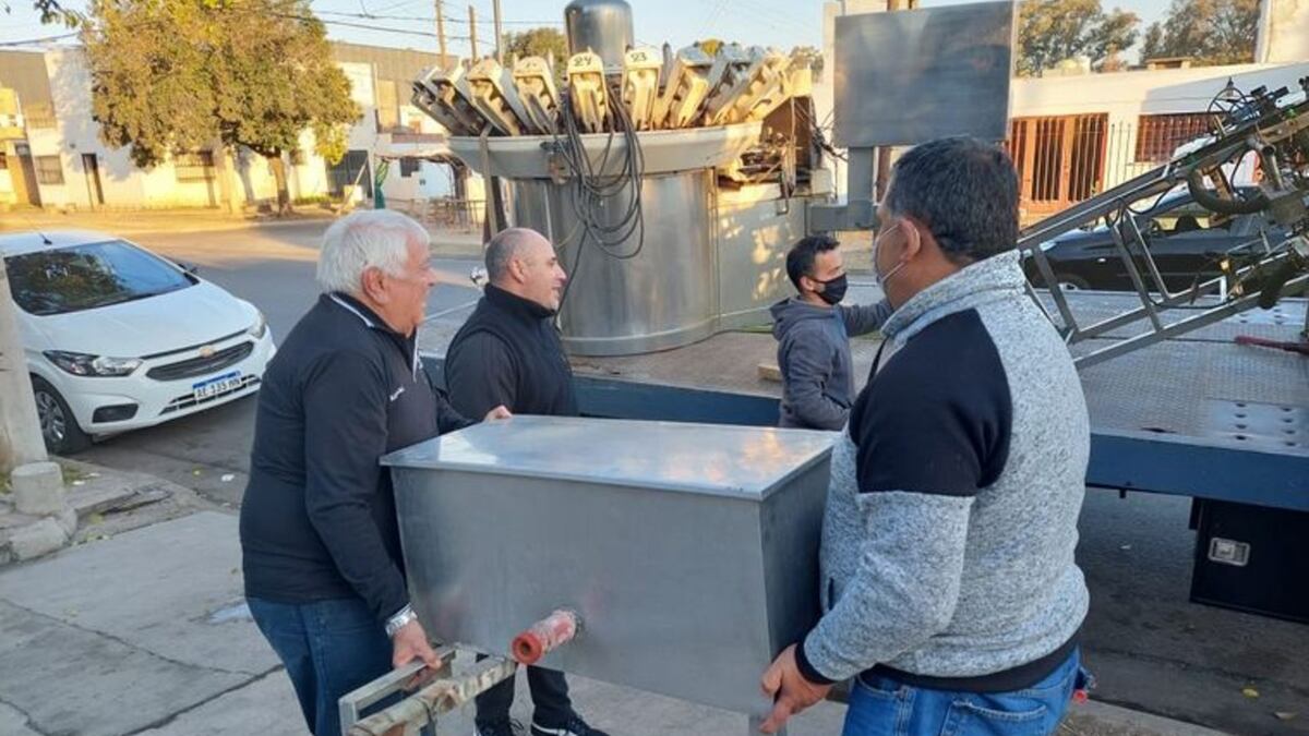 Córdoba en crisis: empleados asumirán el control de una fábrica de soda
