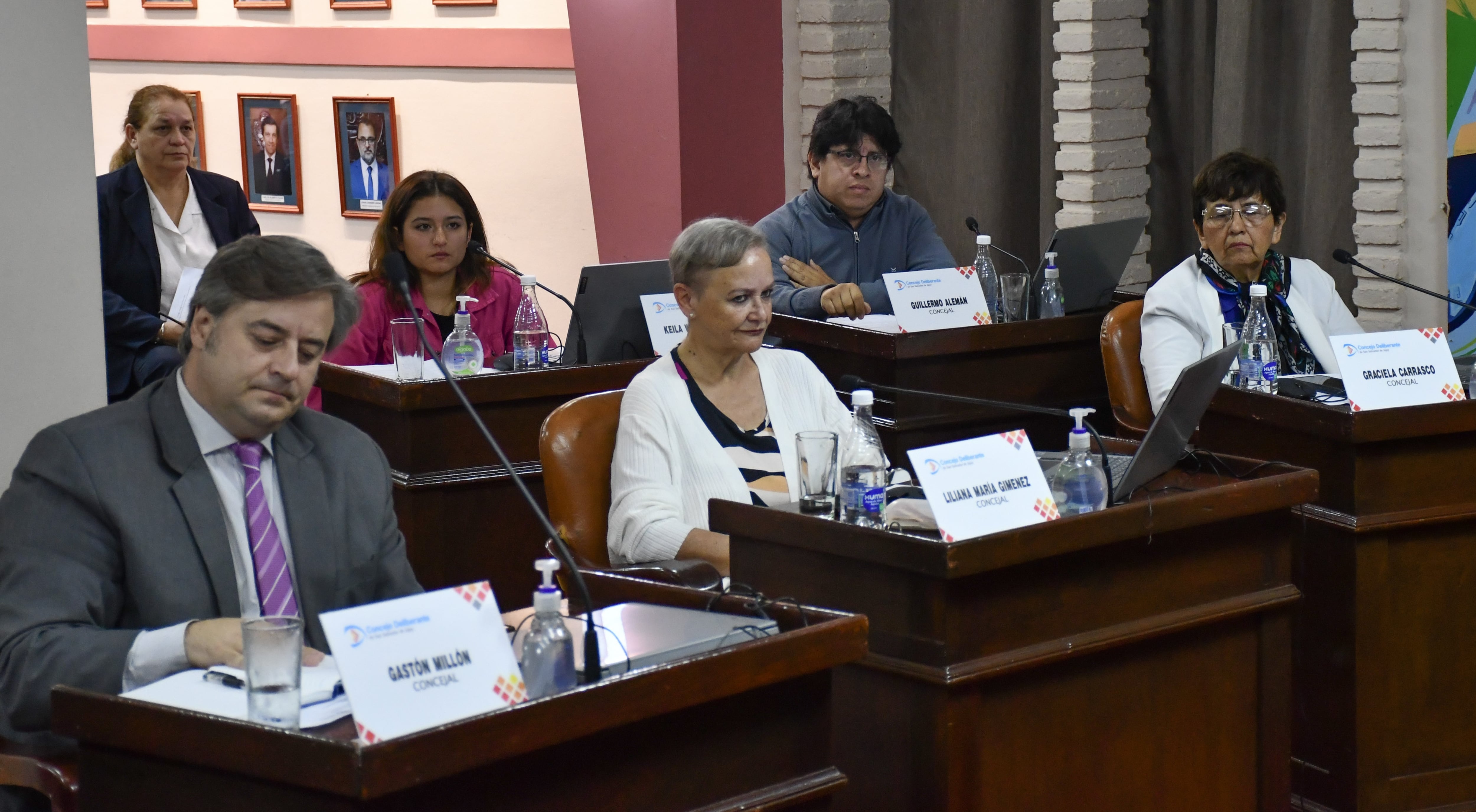 Concejales capitalinos sancionaron este jueves diversas ordenanzas y aprobaron acuerdos solicitados por el Departamento Ejecutivo municipal.