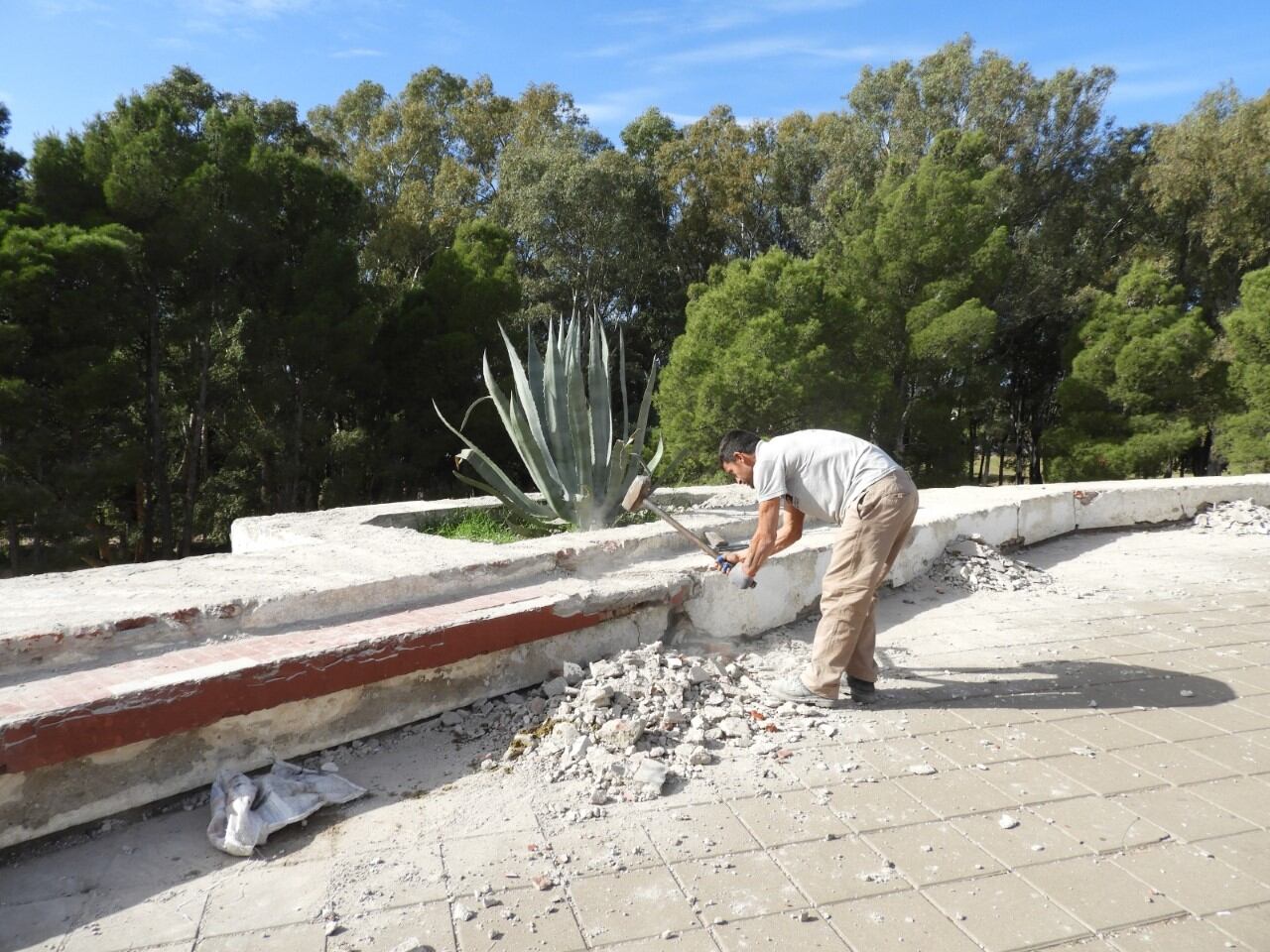 Punta Alta: comenzó el reacondicionamiento del anfiteatro y playón del parque San Martín