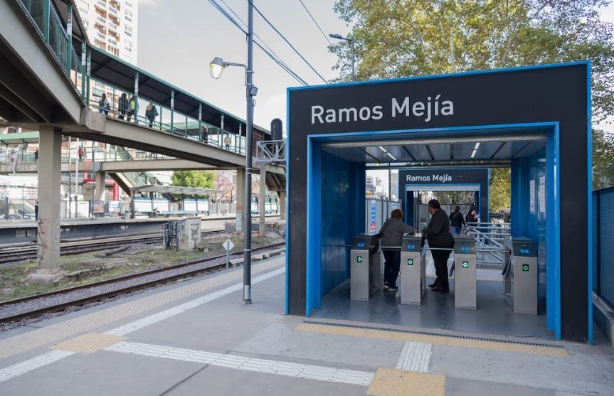 El efectivo murió en las vías del Tren Sarmiento