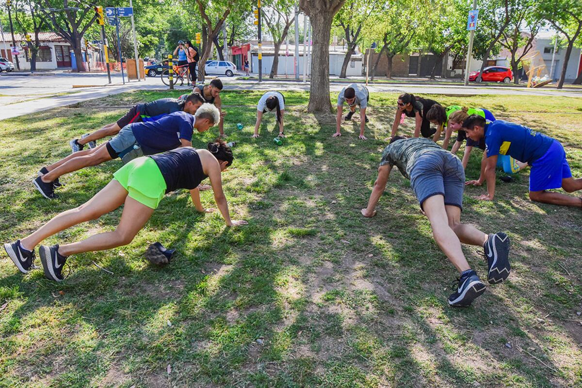 Entrenar con calor afecta al corazón: consejos para evitar consecuencias cardiovasculares
