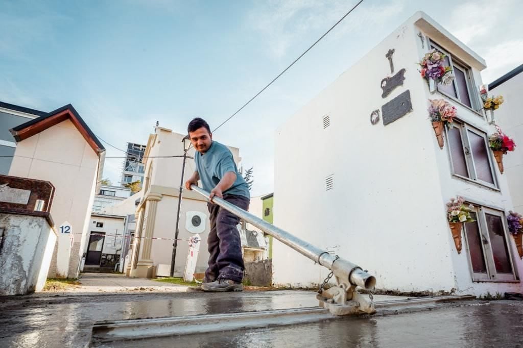 Trabajos en el Cementerio Antiguos Pobladores