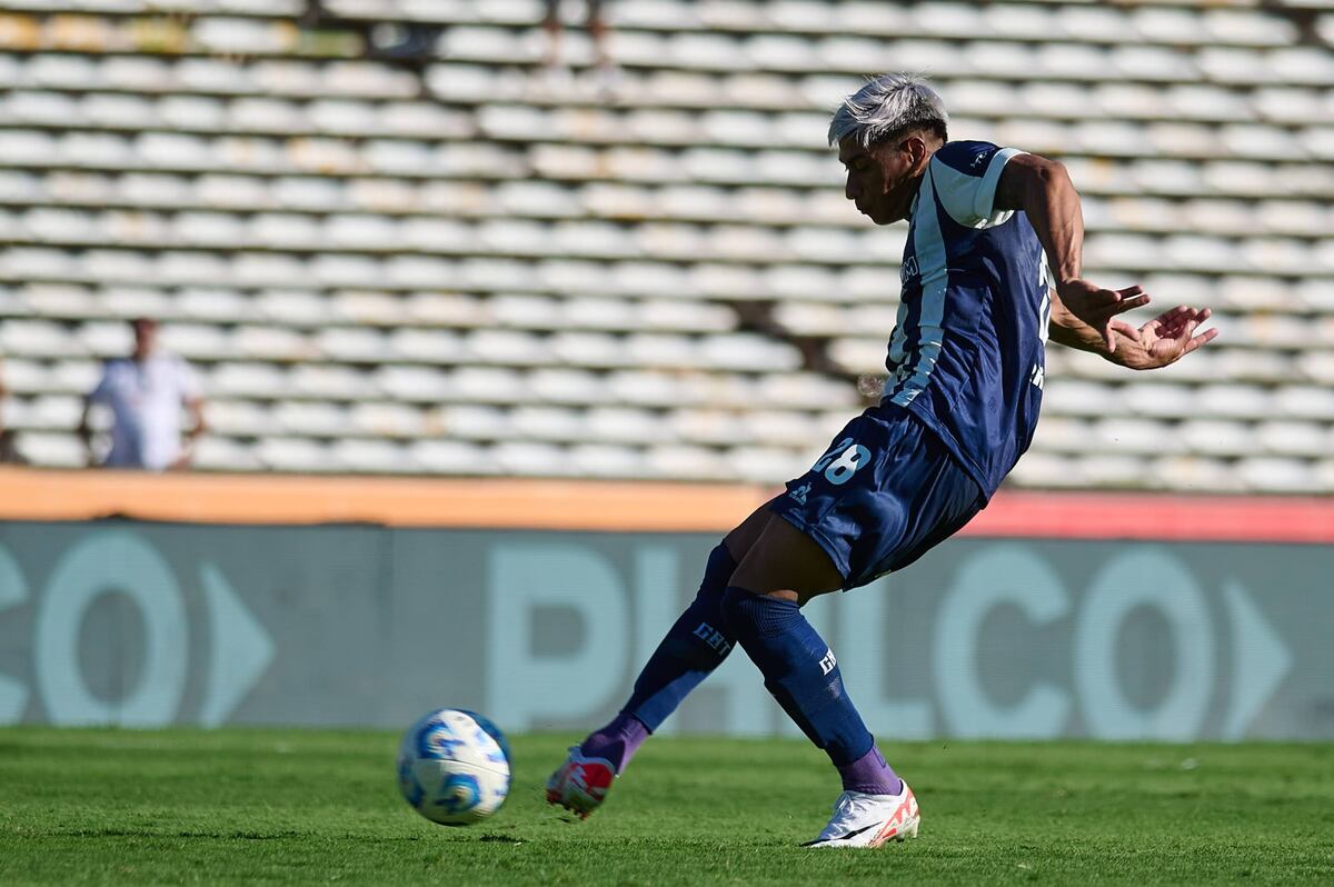 Talleres no quiere desprenderse del “Sicario” Portillo pero River insiste
