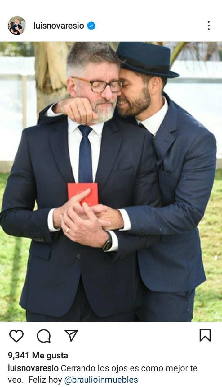 El exconductor del canal América eligió una de las fotos más románticas de su casamiento.