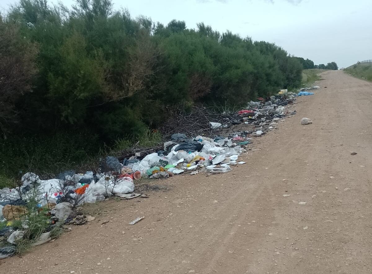 Se solicita a los vecinos no arrojar residuos en lugares no habilitados para tal fin