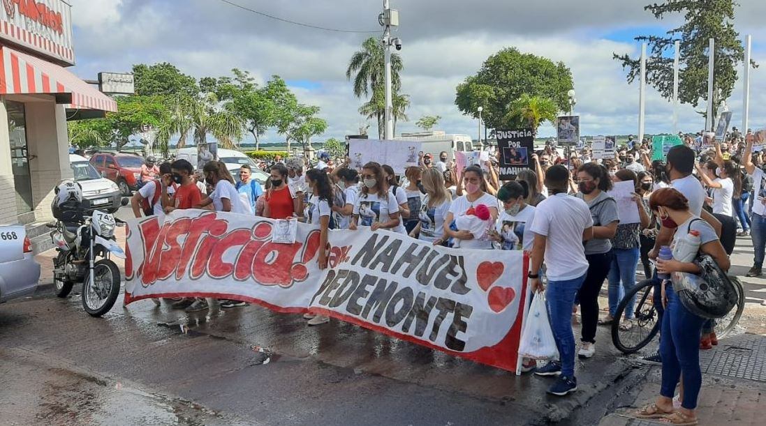 Marcha pidiendo justicia por la muerte de Nahuel Pedemonte.