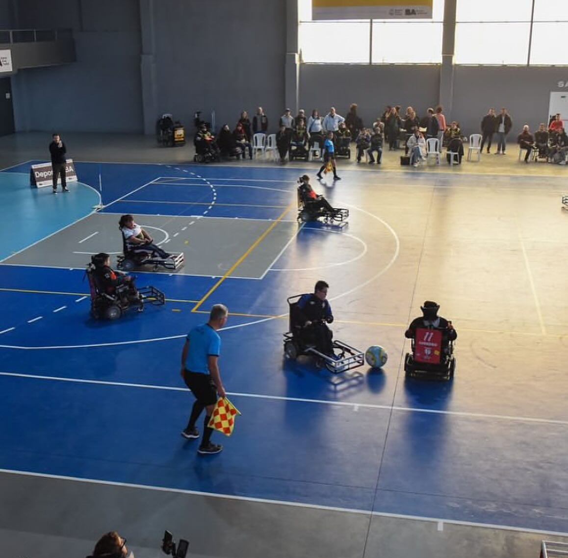 Fútbol en Silla de Ruedas. Foto de Facebook Powerchair Football Argentina 