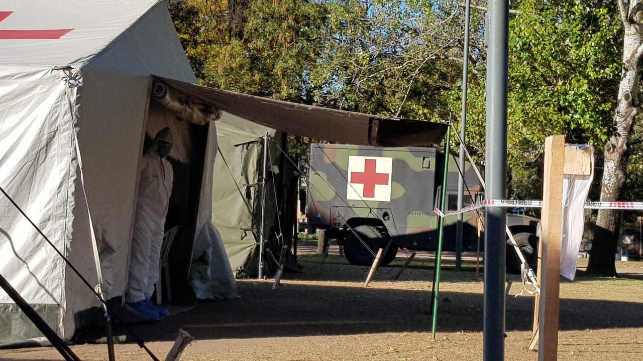 Instalaron un nuevo Hospital Modular Militar en Unquillo para casos Covid (Nicolás Bravo)