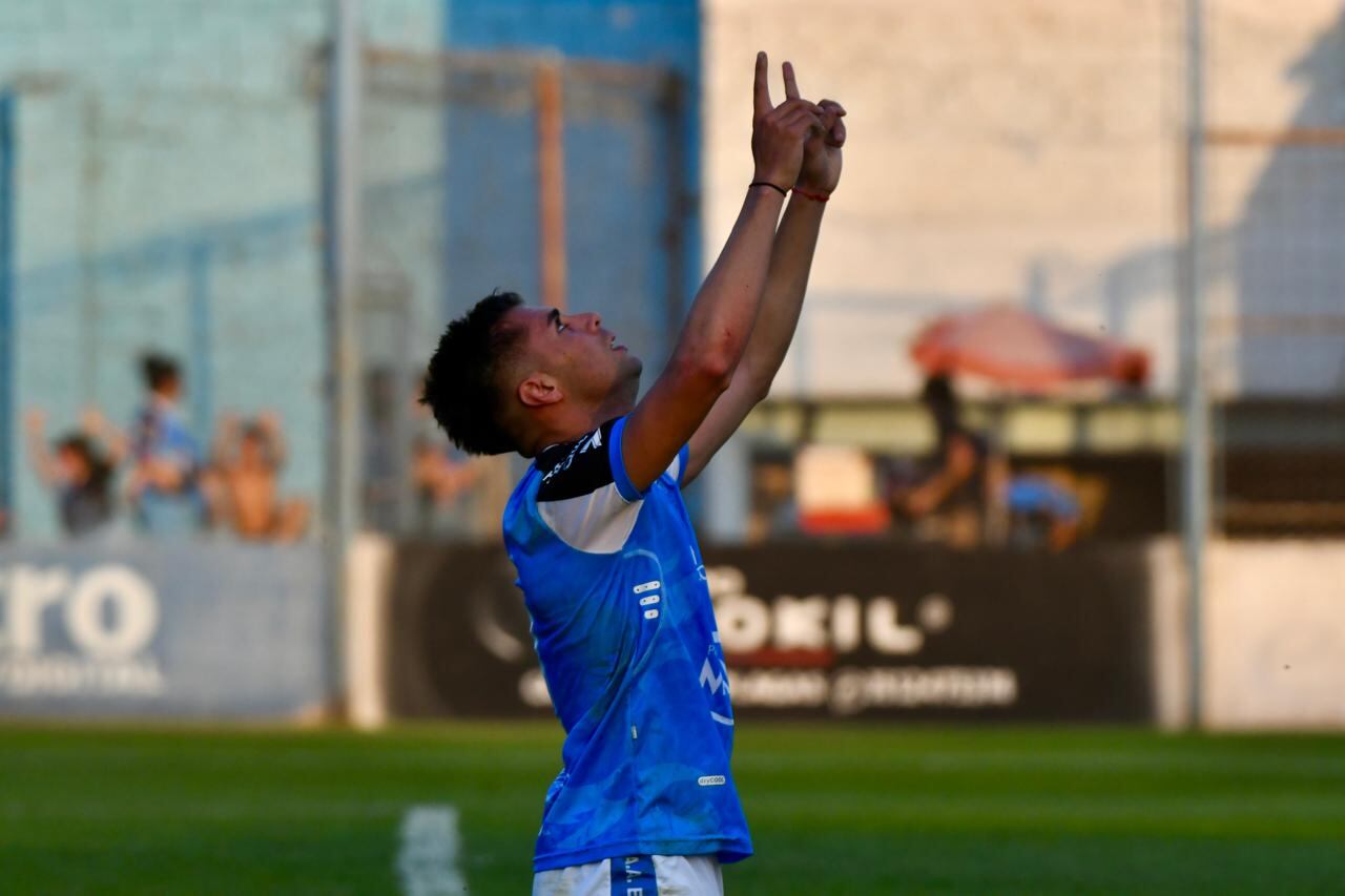 Estudiantes de Río Cuarto recibió a Almagro por la Primera Nacional. (Tomy Fragueiro / La Voz)