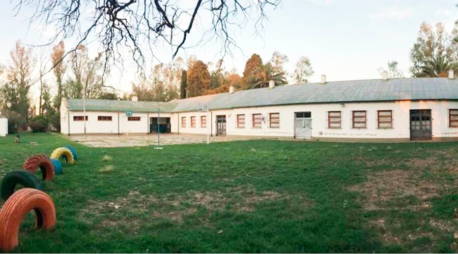 Educación prometió reconvertirla en escuela agropecuaria 