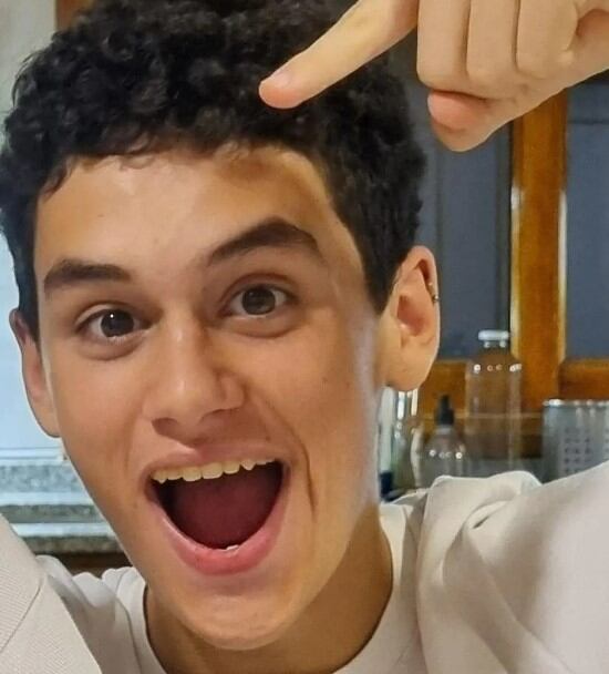 Gael, el estudiante de La Pampa sufre de un sarcoma de Ewing, un cáncer óseo.