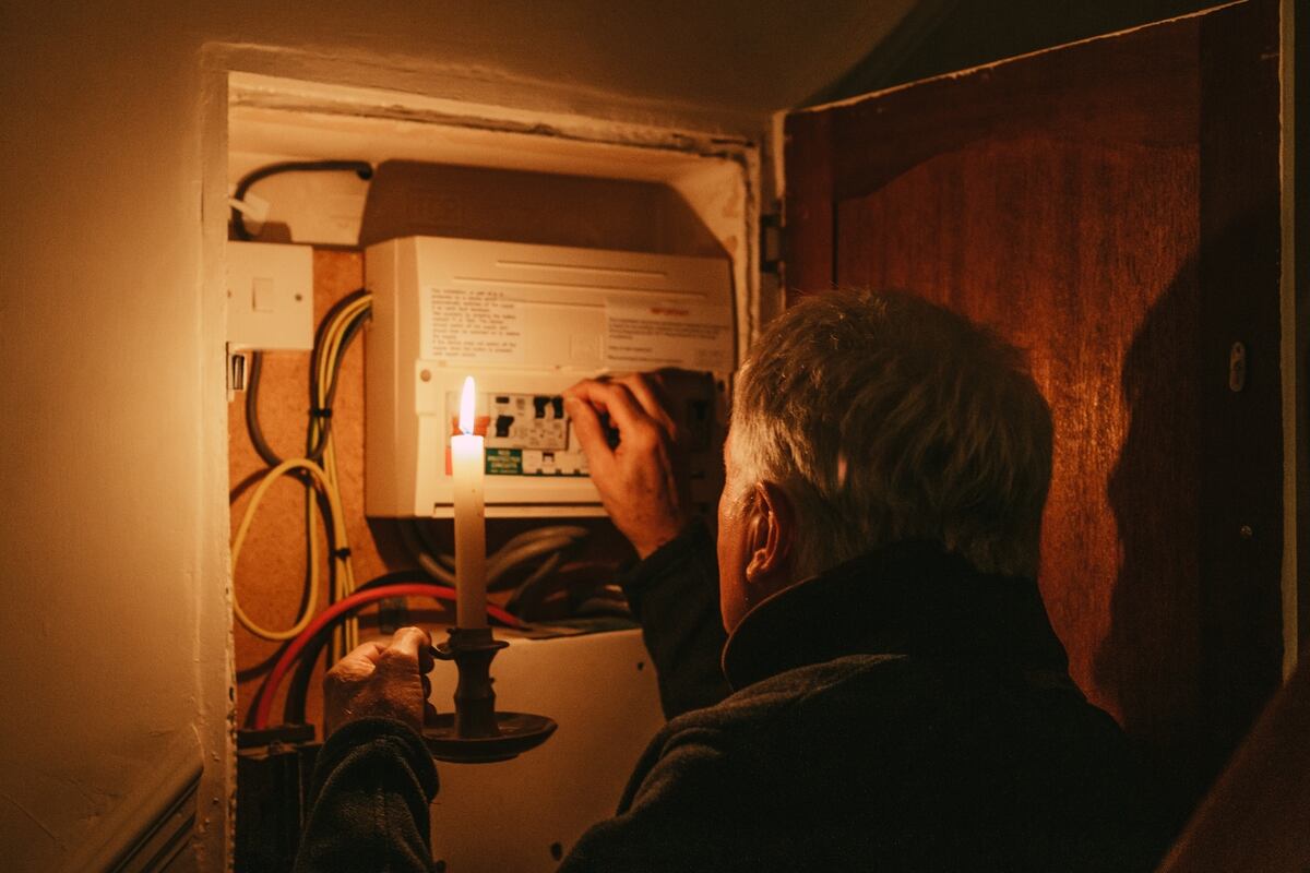 Cortes de luz en Córdoba: Epec enumeró las zonas afectadas este martes 13 de mayo