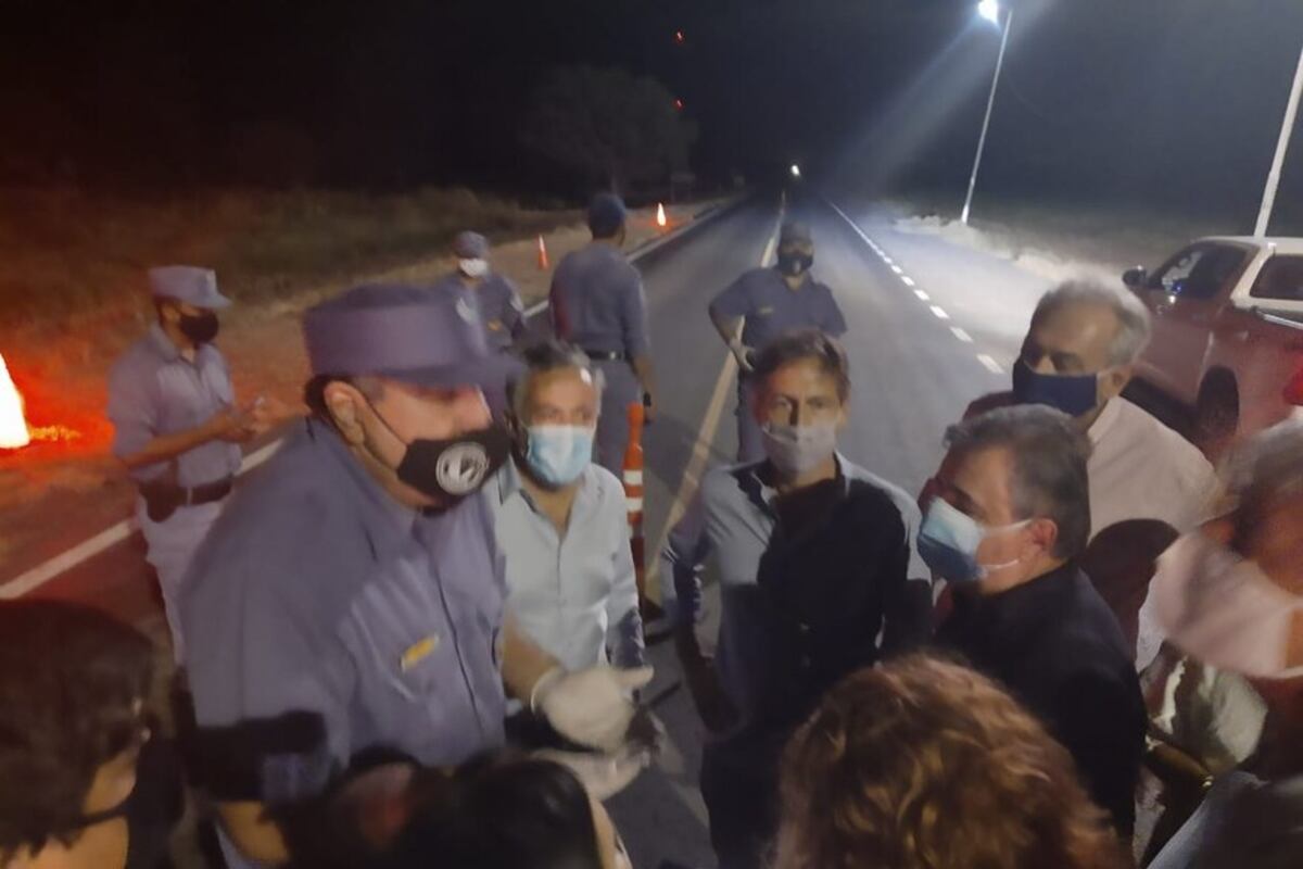 Retuvieron a los funcionarios de Juntos por el Cambio cuando intentaban ingresar a Clorinda