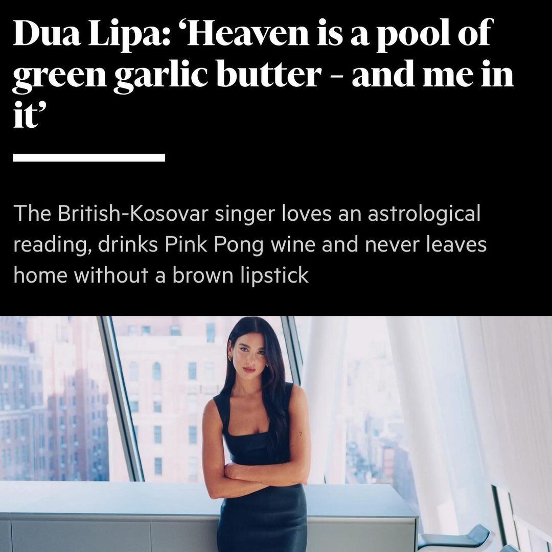 Dua Lipa luciendo un "total black" para el medio Financial Times.