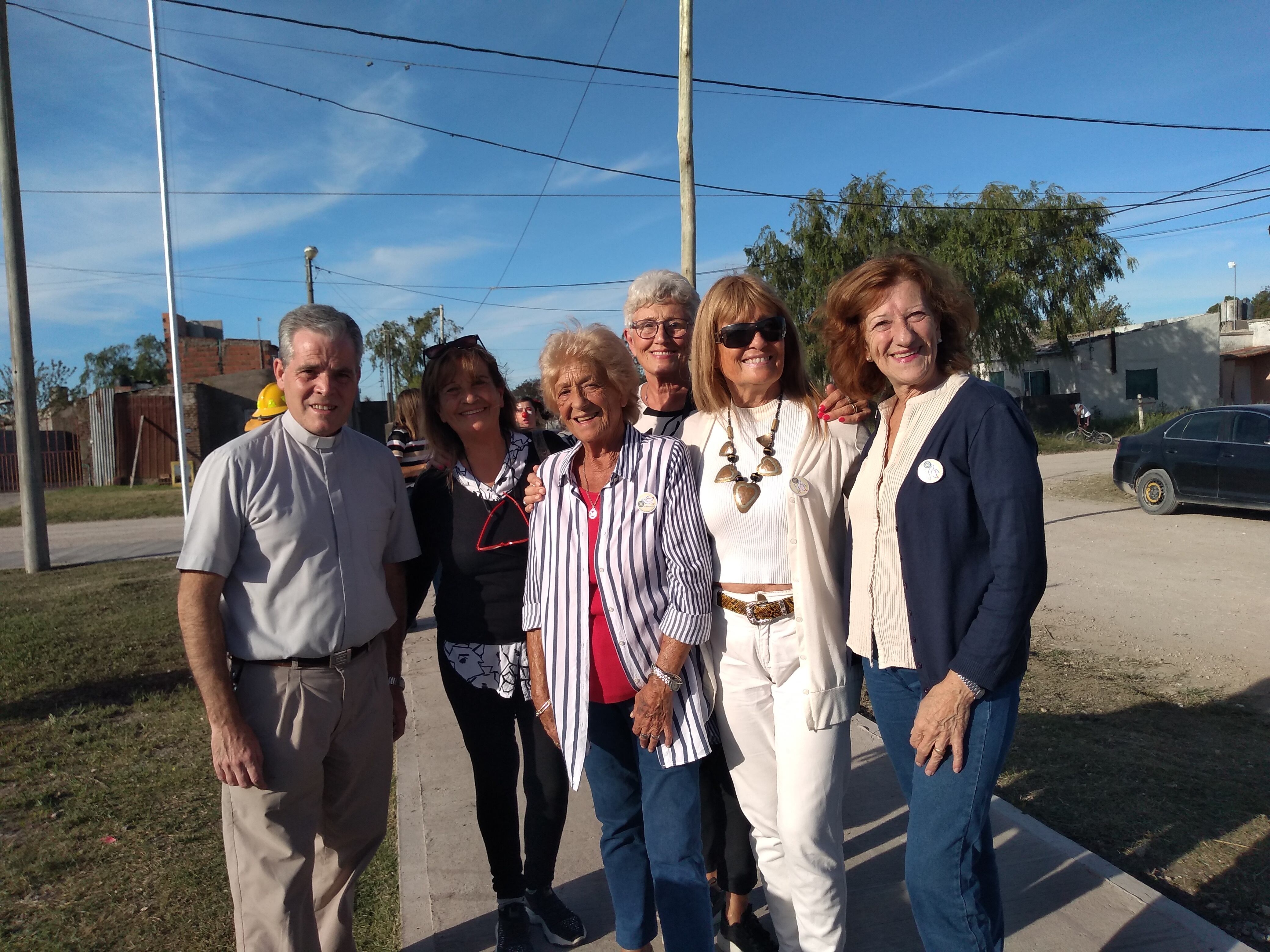 Quedó inaugurada la Plazoleta del Barrio Santa Teresita