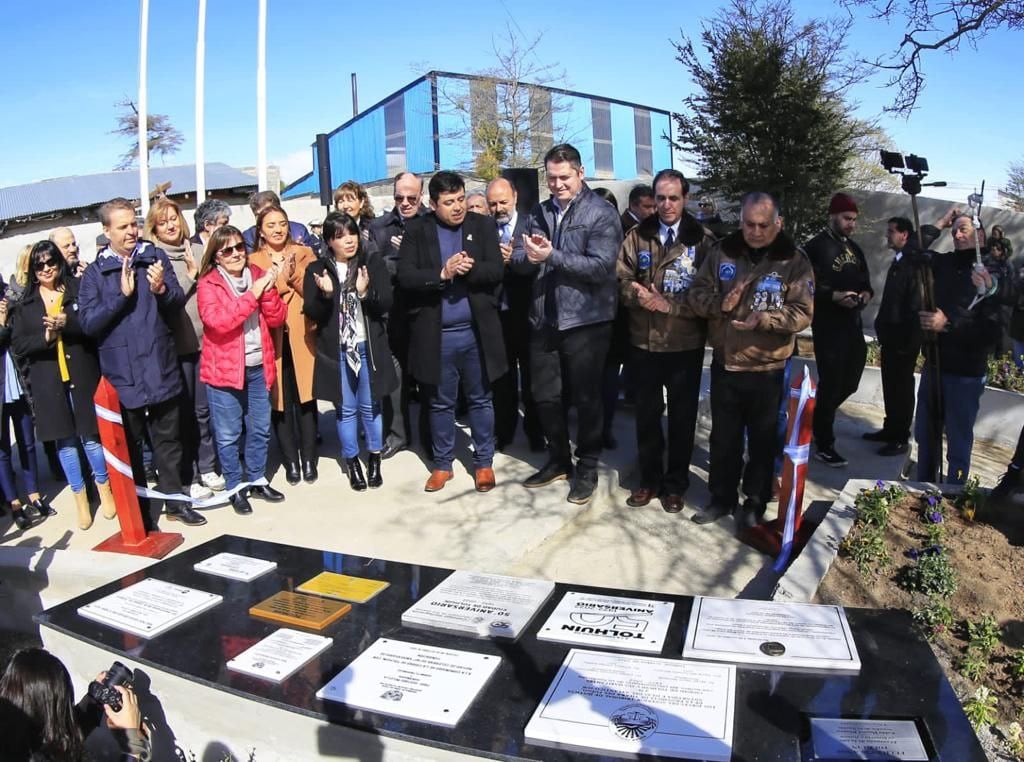 Martín Pérez, compartió el 50° Aniversario de la ciudad de Tolhuin.